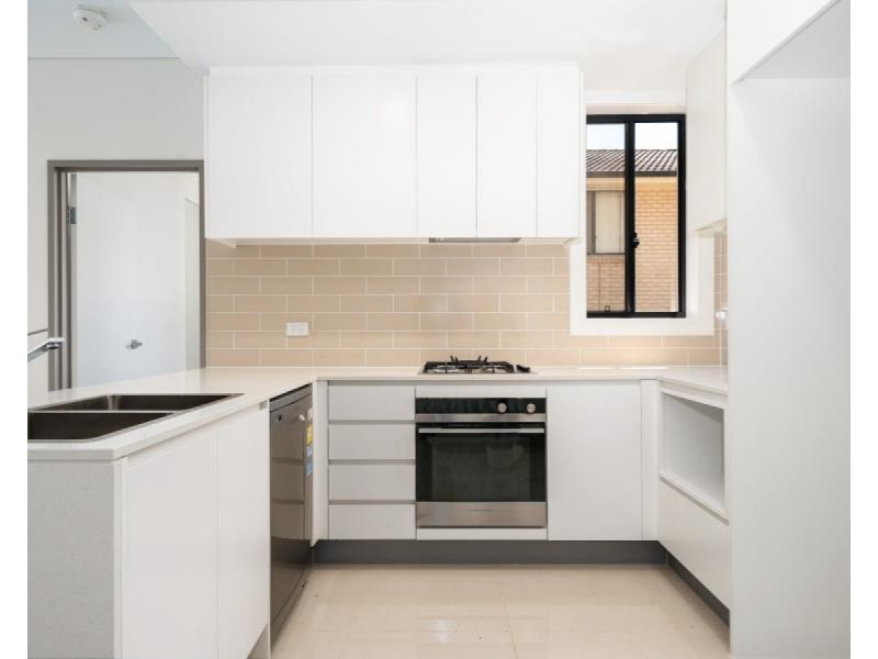 16/8-12 Robilliard Street, Mays Hill NSW 2145